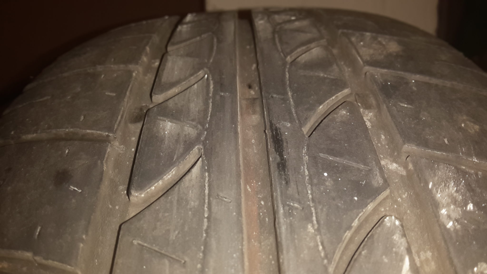 quando sostituire le gomme auto