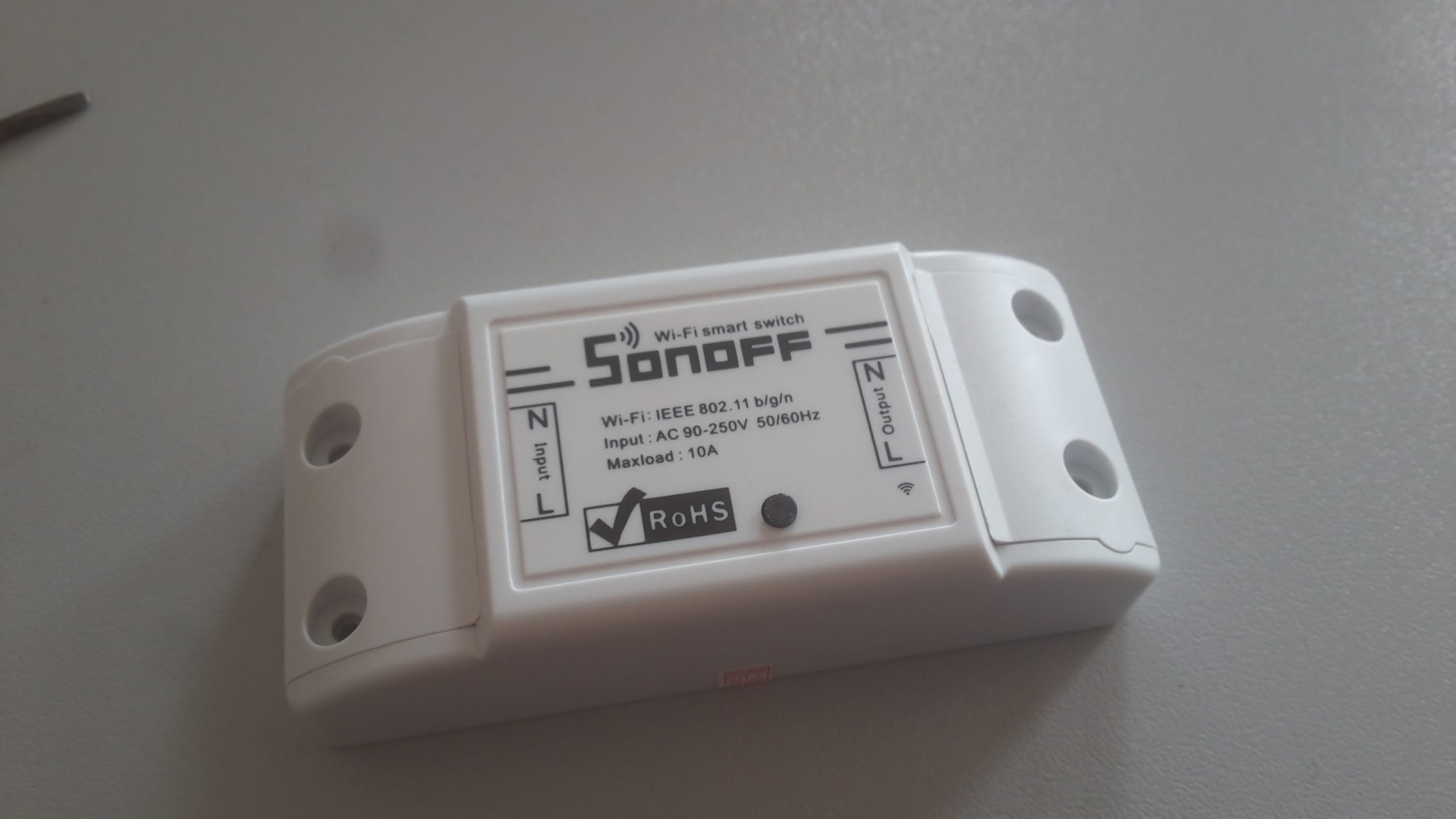 Sonoff un interruttore via smatphone. La guida